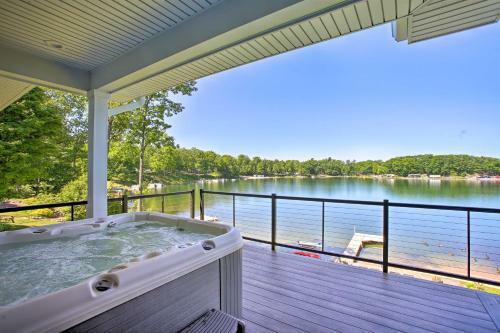 Waterfront Silver Lake Home With Private 40 Dock!