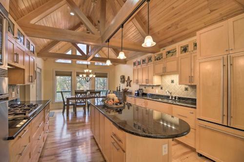 Pelican Paradise Pelican Lake Channel Front Home