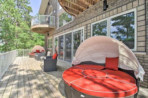 Lavish Lakefront House In Brainerd Lakes Area