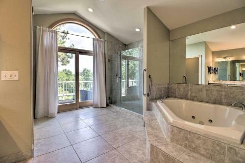 Lavish Lakefront House In Brainerd Lakes Area