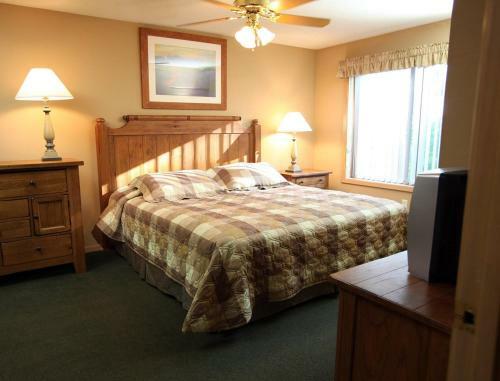 Beautiful Vacation Apartments On Serene Gull Lake