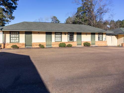 Oyo Hotel Brookhaven Ms Hwy 51 North
