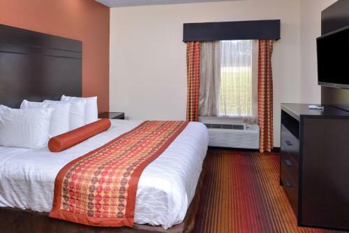 Motel America's Best Value Inn & Suites-clinton