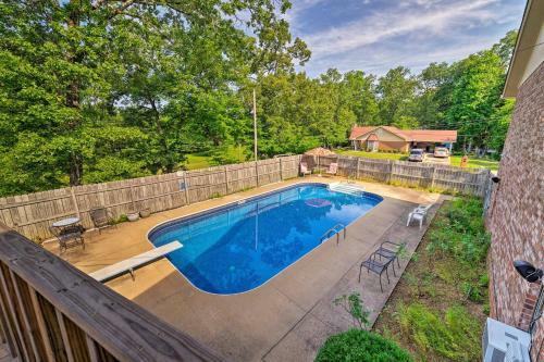Columbus House With Pool And Balcony, 4 Mi To Downtown
