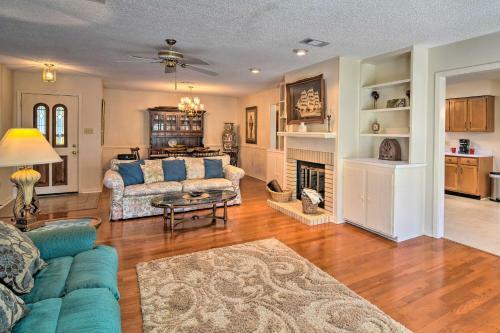 Diamondhead Home Near Bay St Louis And Beach Blvd