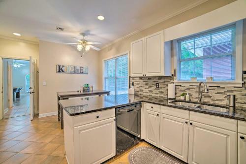 Charming Columbus Home With Game Room, Near Afb!