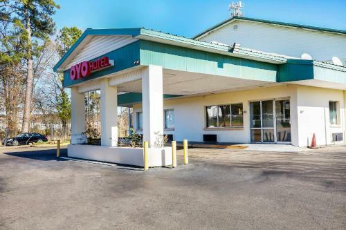 Oyo Hotel Jackson South I-55