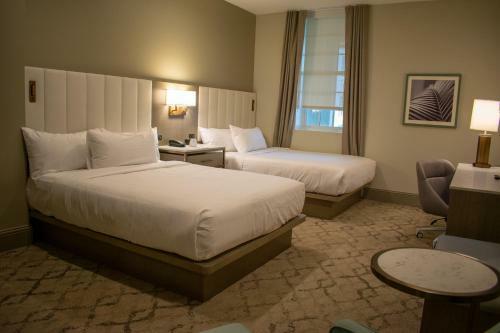 Hotel Grand Centennial Gulfport