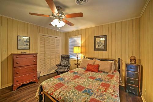 Charming Starkville House With Yard - 2 Mi To Msu!