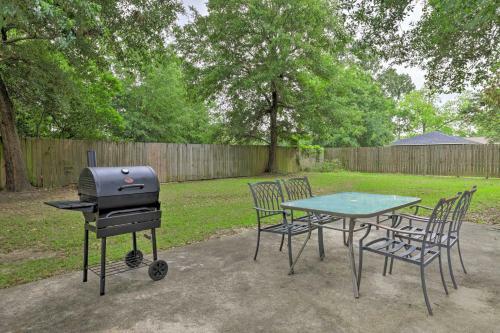 Gulfport Home With Deck And Grill, Walk To Beach!