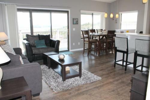 Apartamento 706 - 2 Bed - Boat Slip