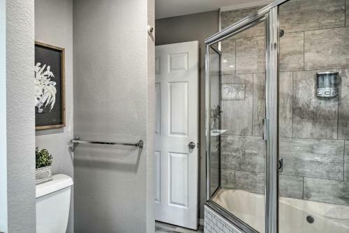 Apartamento Modern Branson Escape With Lake Taneycomo Views