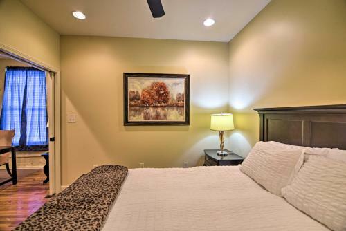 Apartamento Modernized Dtwn Condo With Patio And Grill Access