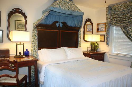 Bed & Breakfast Anchuca Historic Mansion & Inn