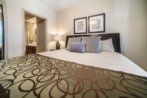Hotel Legacy At Thousand Hills