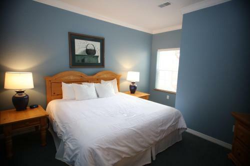 Spacious Condo Off Highway 76 Strip 1br Standard