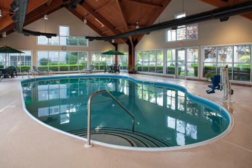 Spinnaker Suite Right By The Strip 2br Standard