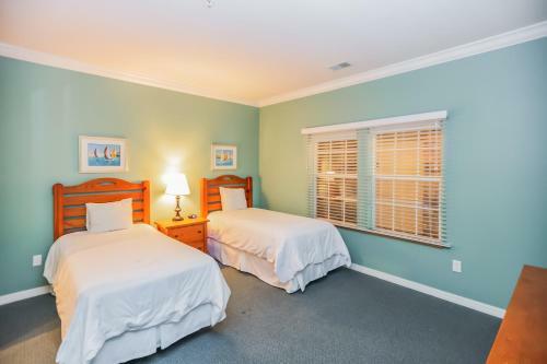 Spinnaker Suite Right By The Strip 2br Standard