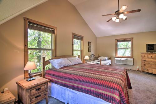 Refined Resort Residence Near Silver Dollar City!