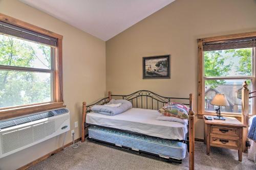 Refined Resort Residence Near Silver Dollar City!
