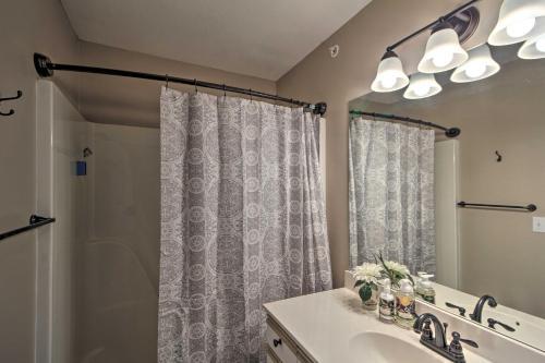 Apartamento Walk-in Resort Condo Near Downtown Branson!