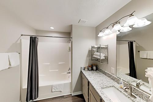 Apartamento Hillside Lodge - The Vineyards Condo - Pool Condo
