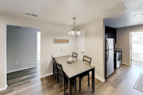 Apartamento Hillside Lodge - The Vineyards Condo - Pool Condo