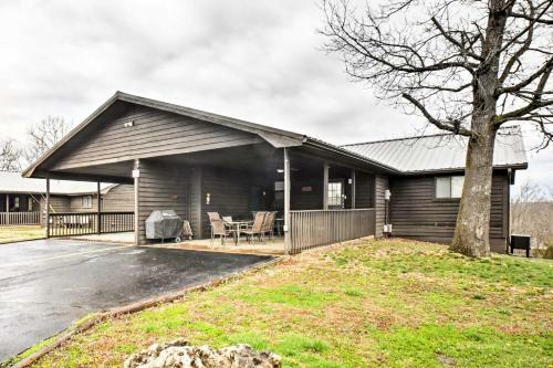 Peaceful Branson Home 5 Mins To Silver Dollar City