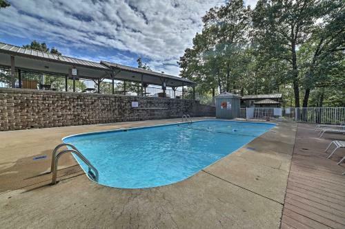 Apartamento Inviting Notch Estates Escape With Resort Access!