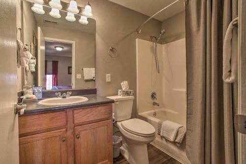 Apartamento Branson Condo With Pool Access And Deck, Mins To Strip