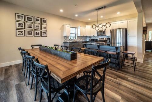 Hotel Reunion Lodges At Thousand Hills