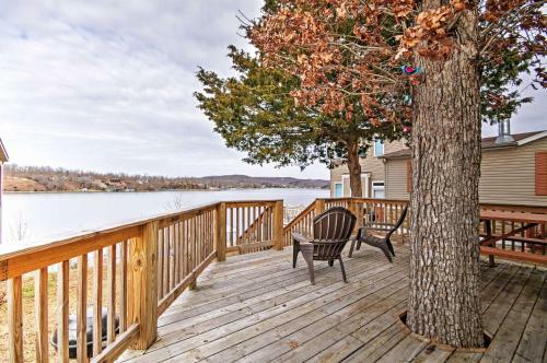 Cozy Camdenton Cottage With Deck And Boat Dock Access!