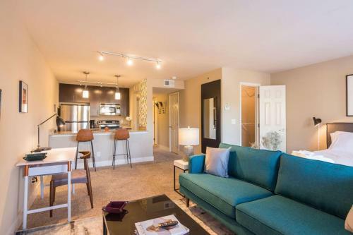 Apartamento Comfortable Plaza Studio With Free Parking By Zencity