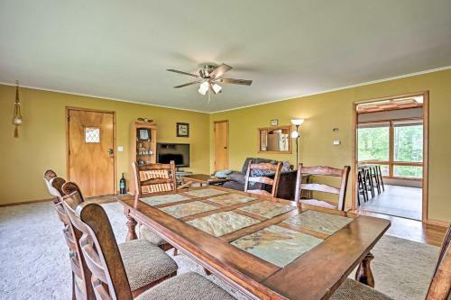Macon Ranch-style Family Home With Yard And Deck!