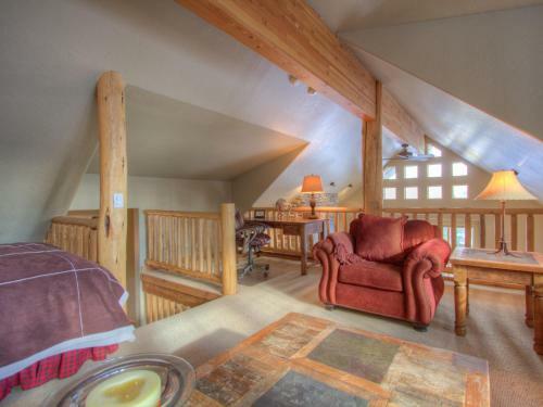 Indian Summer Homes By Big Sky Vacation Rentals