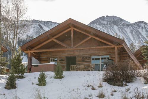Cowboy Heaven Cabin 11 Bandit Way