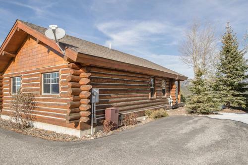 Cowboy Heaven Cabin 11 Bandit Way