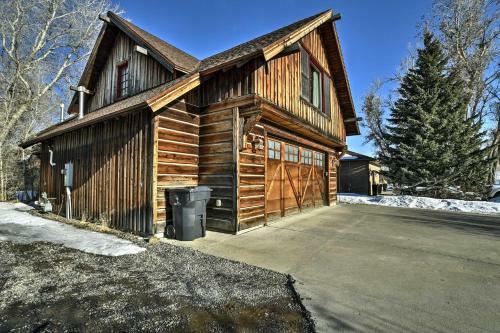 Secluded Luxury Home - 20 Mi To Bridger Bowl Ski!