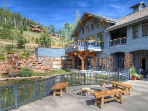 Moonlight Penthouse By Big Sky Vacation Rentals