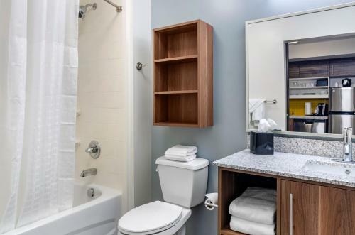 Hotel Mainstay Suites Great Falls Airport