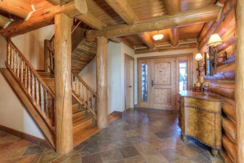 Leaf Lodge By Big Sky Vacation Rentals