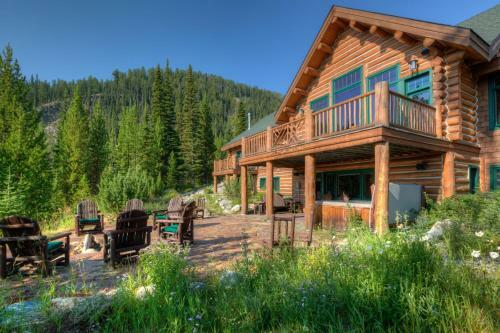 Leaf Lodge By Big Sky Vacation Rentals