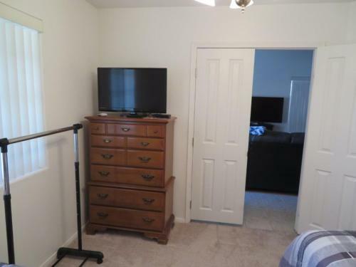 Lincoln And Tawnya Hiatt Home