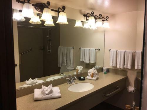 Spacious Vacation Club Condos Ideally Located