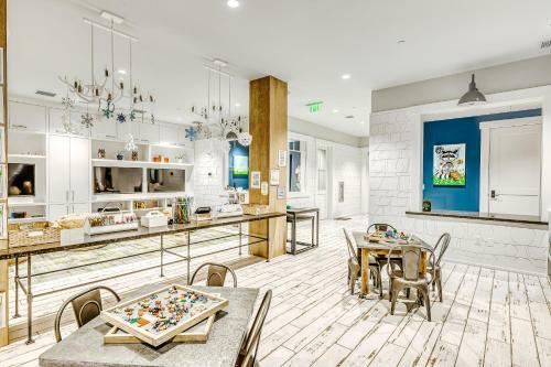 Luxury Lakefront At Tahoe Beach Club With Private Beach
