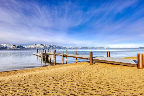 Luxury Lakefront At Tahoe Beach Club With Private Beach
