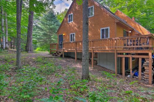 Cozy White Mountain Home - 5 Mins To Attitash Mtn!