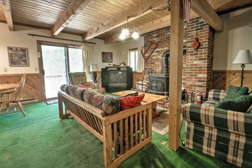 Cozy Bartlett Townhome Less Than 3 Mi To Attitash Mountain