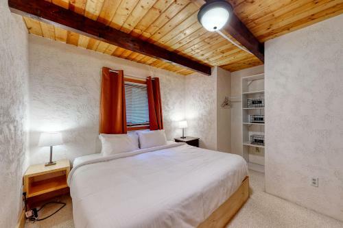 30 Graz Place