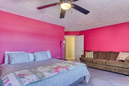 Fife And Drum Beach Home - 5 Bed 3 Bath Vacation Home In Freedom
